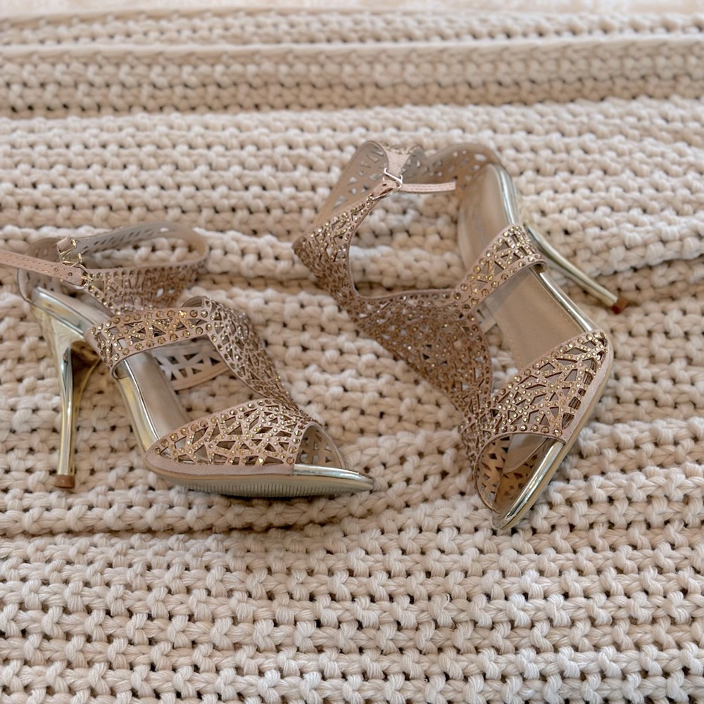 Gold sparkle open toe heels